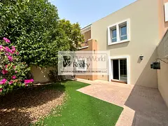 Vacant | 3 Beds+ Study | Near Amenities | Upgraded