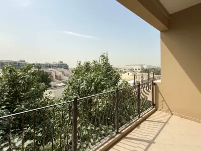 Bright Studio | Great Layout | Unfurnished | 4 Cheques