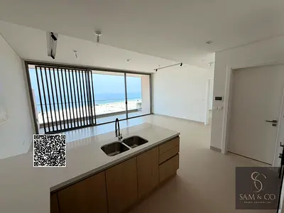 Full Sea View | 4th Floor | Ready to Move | Freehold