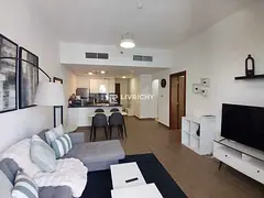 FULLY FURNISHED | BRIGHT | HIGH FLOOR