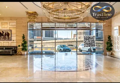 صفقة مميزة 🔥 شقة غرفتين وصالة بسعر أقل من سعر المطور في كونكر تاور – عجمان!