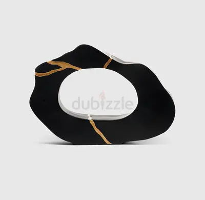 Brand New Luxury Resin Decor | Al Huzaifa | Unopened Box