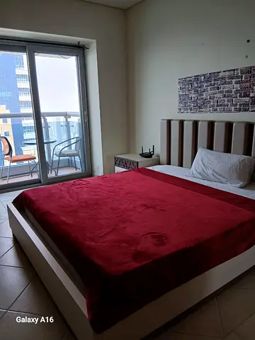 Room for rent with balcony in high floor full sea view princess tower