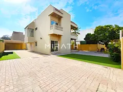Private Garden| Independent Villa | Prime Location
