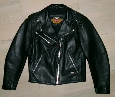 Authentic Vintage 90s Harley-Davidson Jacket - MADE IN USA - Size S/M