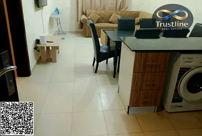 غرفه وصاله للبيع في ابراج السيتي تاور بسعر لقطه