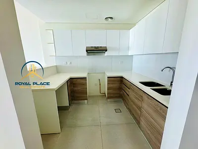 Community View | Spacious | High Floor | Vacant