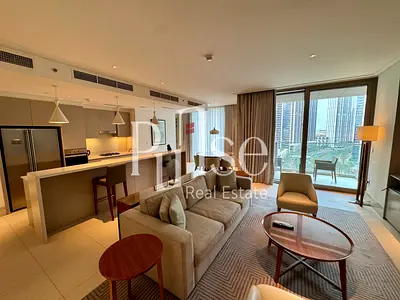 Spacious 2BR + Study | Burj View