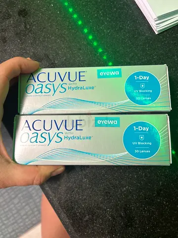 Contact lenses  -2.75