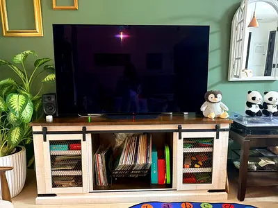 Tv stand