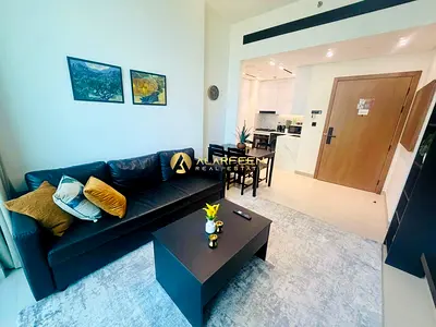 Fully Furnished | Community View | 12 cheques