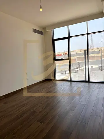 LUXURY 5BR VILLA | LARGE PLOT | PRIME LOCATION