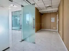 Prime Office Space | High-Floor | Panoramic City &amp; Canal Views