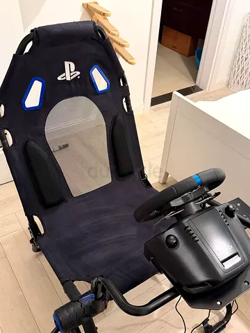 Next Level Racing (NIr-SO26) Gt Lite
Playstation Edition Cockpit with steering wheel and pedals