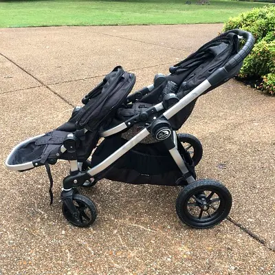 City select stroller with Maxi Cosi Car seats for Twins