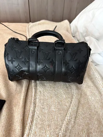 Gorgeous Black Handbag and crossbody