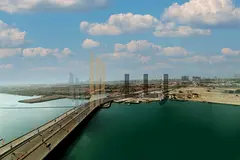 High above it all | Big layout | Panoramic views.