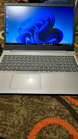 Lenovo Ideapad Core i3 10th gen 8gb Ram 512gb Ssd