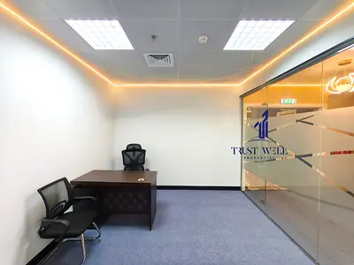 مساحة مكتب احترافية | معتمدة من دائرة التنمية الاقتصادية وتوثيق