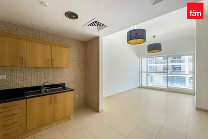 Prime Location L Unfurnished L Vacant