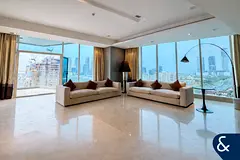 Penthouse | 4 Beds + Maid | Partial Sea View