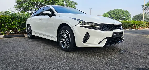 صورة 7 لـ 2023 KIA K5