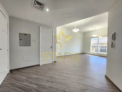 Ready To Move | Well Maintained | 2 BR + Study