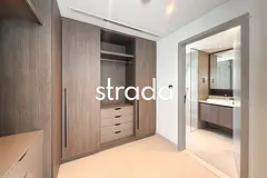 Closed Kitchen | Single Row | Opposite Pool