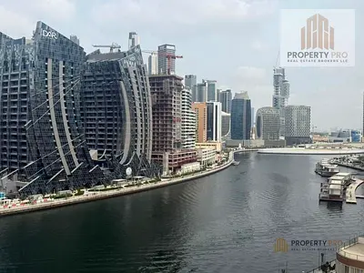 CANAL & BURJ VIEW| SPACIOUS| FULLY UPGRADED