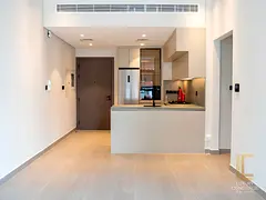 MODERN LAYOUT | UNFURNISHED | HIGH QUALITY