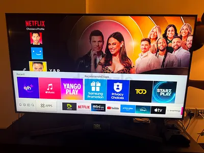 Samsung TV 55 inch in immaculate condition