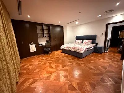 Spacious Master Room for Rent – Prime Location!