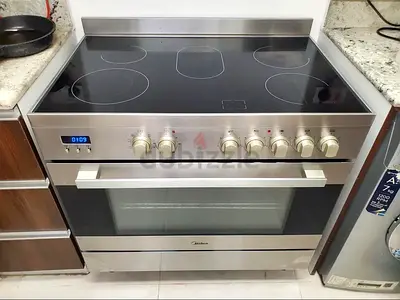 Premium 5-Burner electric Range with Oven 90cm