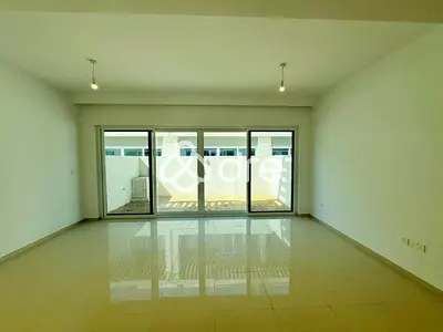 B2B I READY TO MOVE I SPACIOUS LAYOUT