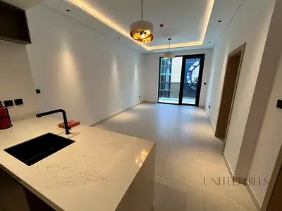 Spacious 1 Bedroom + Study | Two Full Bathrooms | Prime Circle Mall Location | H3 by Aurora