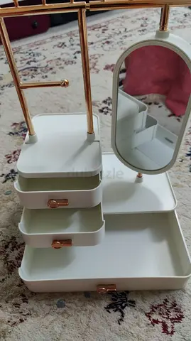 Jewelry organizer
