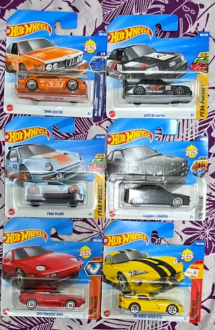 Hotwheels set of 6