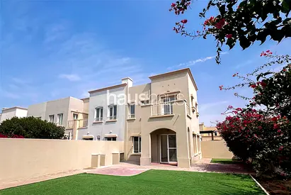 Large Plot | 4E | Study | Well Maintained