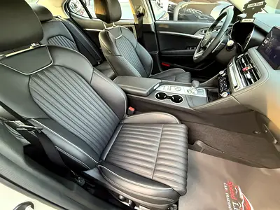 2026 Genesis G70 — фото 11