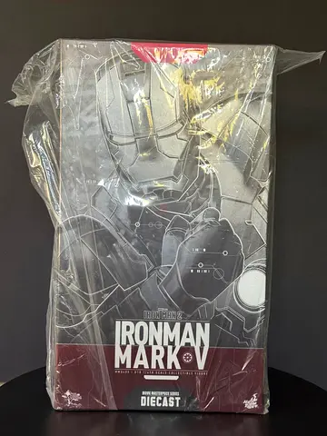 Hot Toys: Iron Man Mark V - Movie Masterpiece Series Diecast - Reissued