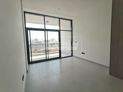 Brand new Studio|kitchen appliances |Ready to move