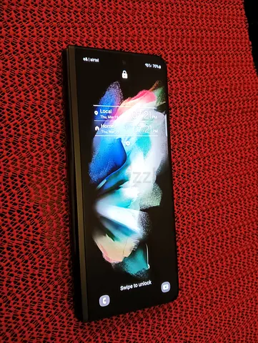 Samsung Galaxy Z Fold3 5G - Like New Condition