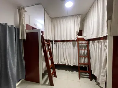 MALE BACHELOR EXECUTIVES BED SPACE AVAILABLE IN AL NAHDA 1, DUBAI.