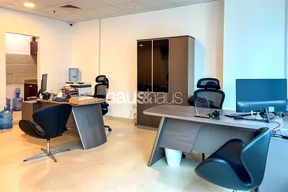 Fitted Office | Mid-Floor | Canal View