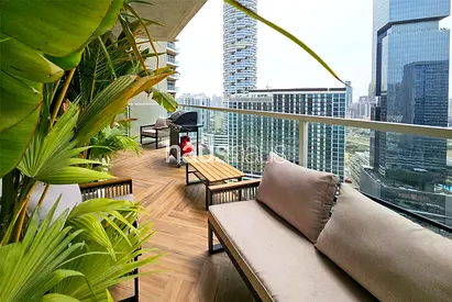 Duplex living | Open kitchen | Vacant on Transfer