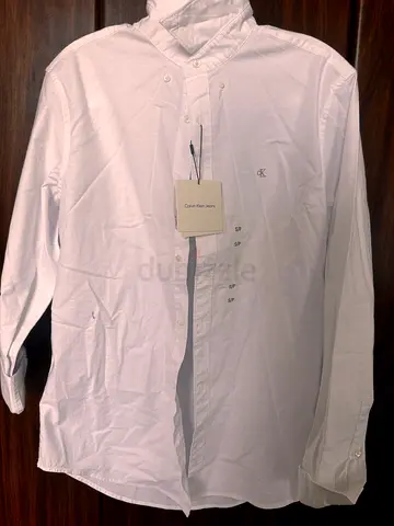 Calvin Klein Jeans Classic Fit Button-Down Shirt in white