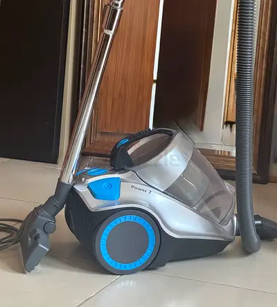 Hoover Bagless Vacuum Cleaner 2400W