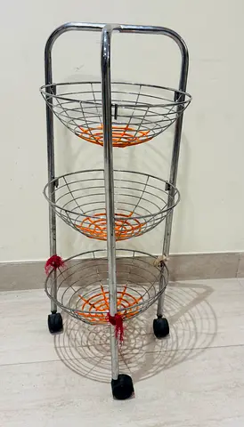 Vegetable storage basket stand