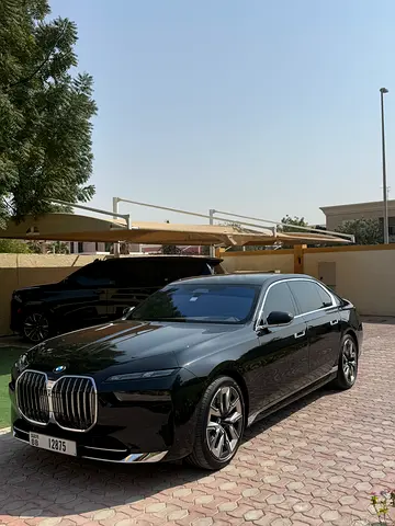 BMW 7-Series 740i 2023| GCC Specs ( Warranty Till 2028 MAY)
