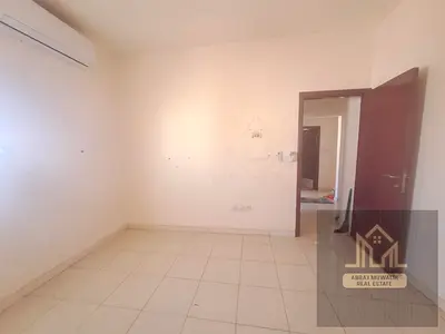 Spacious bedroom for family in 28 k